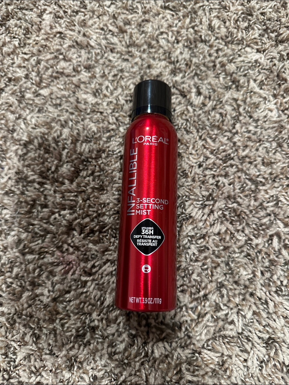 L'Oreal Infallible 3-Second Setting Mist — Red